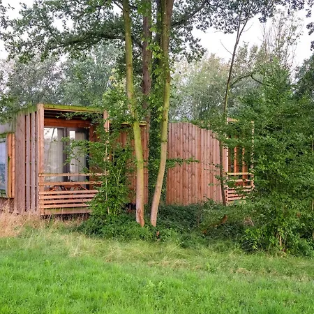 Cozy Forest Retreat For Two 펜션 Antoing